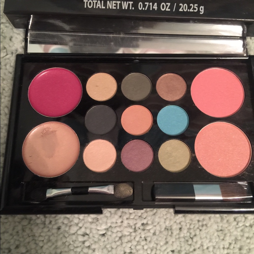 Face Color Kit - Picture 3 of 3